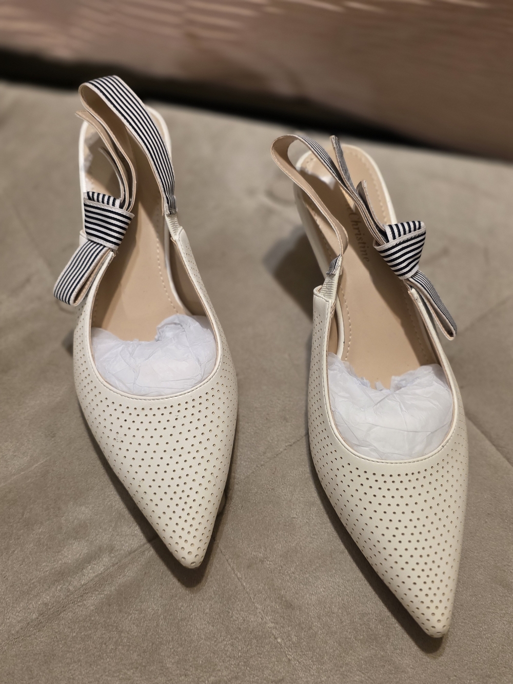 Perforated Cream Pointed Slingback Heels with Striped Bow